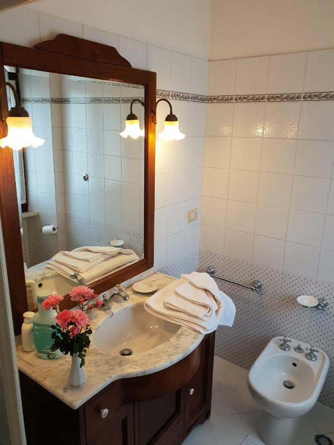 בית הארחה Treia 	"La Grancia" Country House מראה חיצוני תמונה